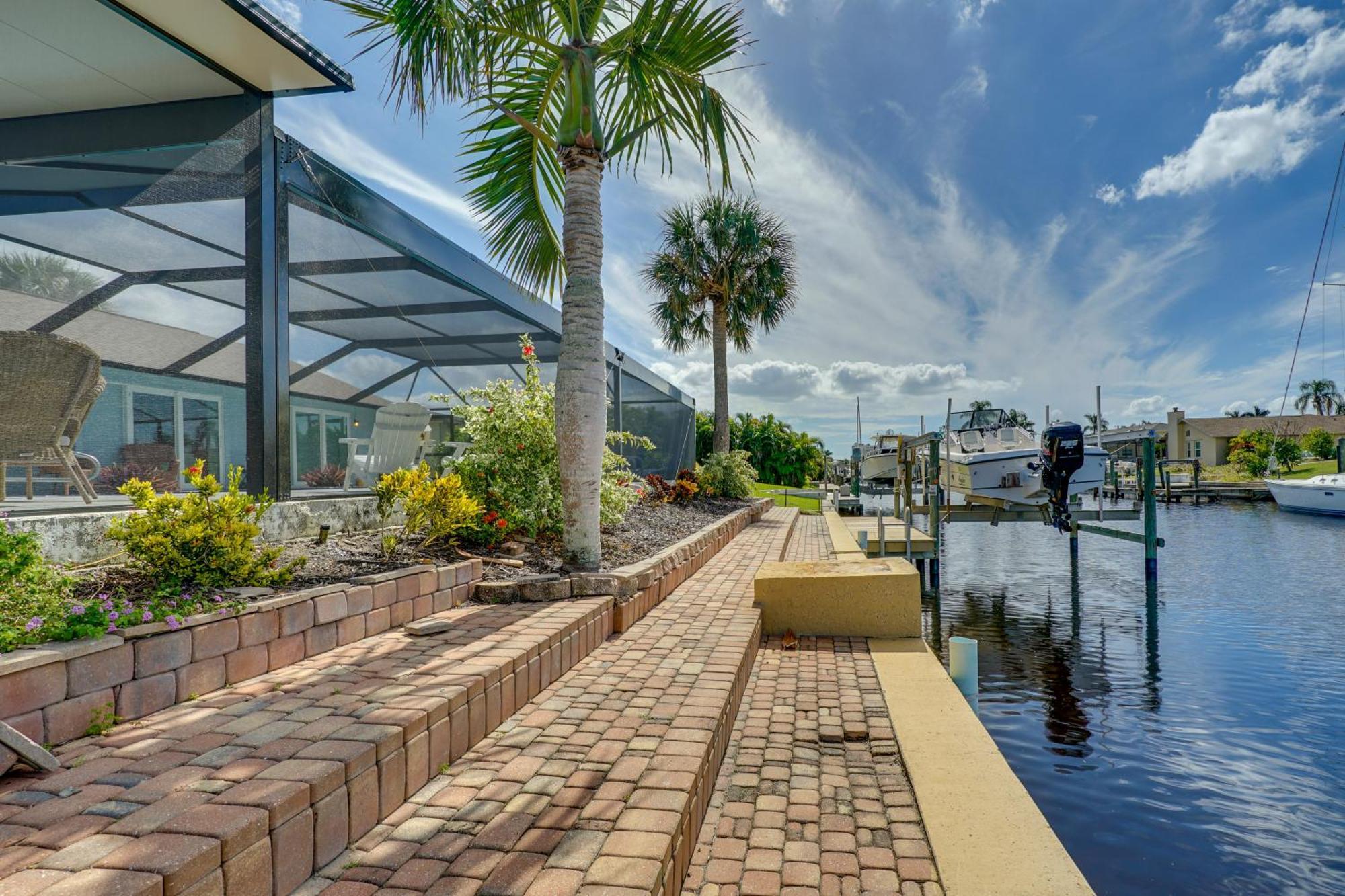 Beachy Cape Coral Home - Swim, Fish, Boat! Exteriör bild